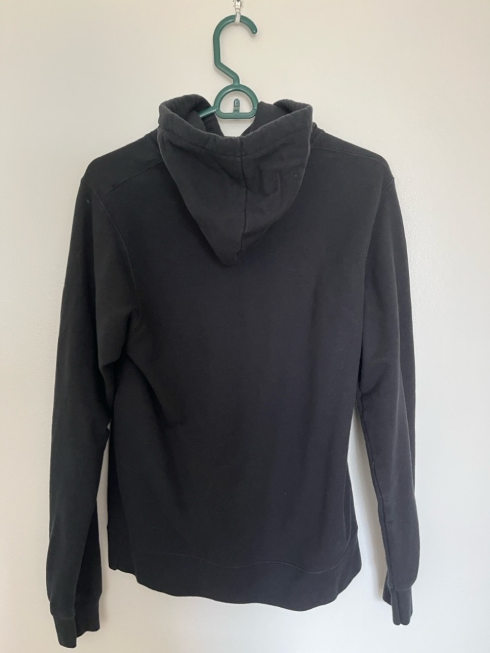 Outer Banks North Carolina Black Hoodie Small - Picture 4 of 4